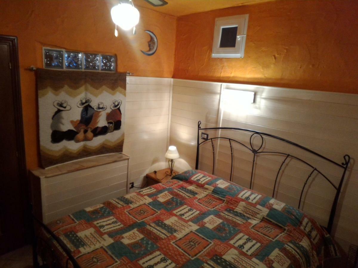 B&B Meladormo Tempio Pausania Buitenkant foto
